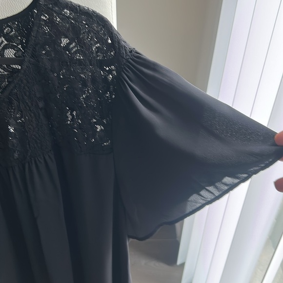 Torrid Black Lace Chiffon Flowy Top Short Sleeves Blouse Size 5X - Picture 11 of 15